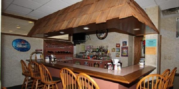 Baraga Lakeside Inn Bagian luar foto