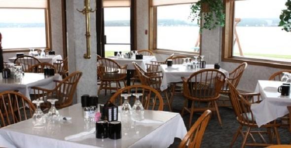 Baraga Lakeside Inn Bagian luar foto
