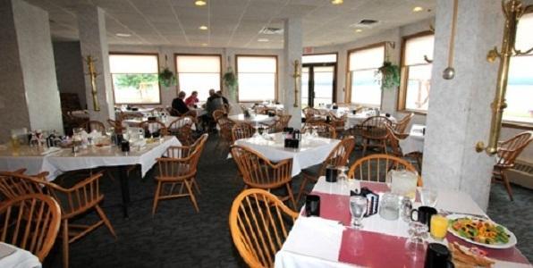 Baraga Lakeside Inn Bagian luar foto