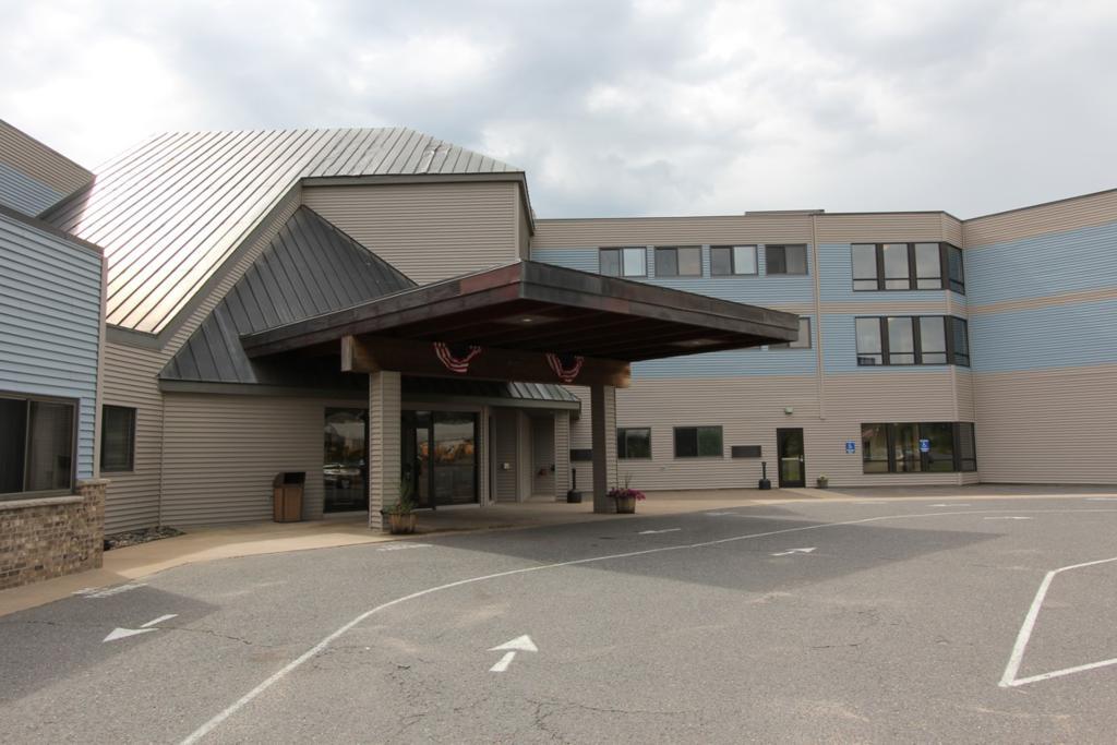 Baraga Lakeside Inn Bagian luar foto
